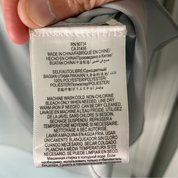 BCBG Max Azria NWT Light Blue Bejeweled Razorback Top Size Medium - Picture 8 of 8